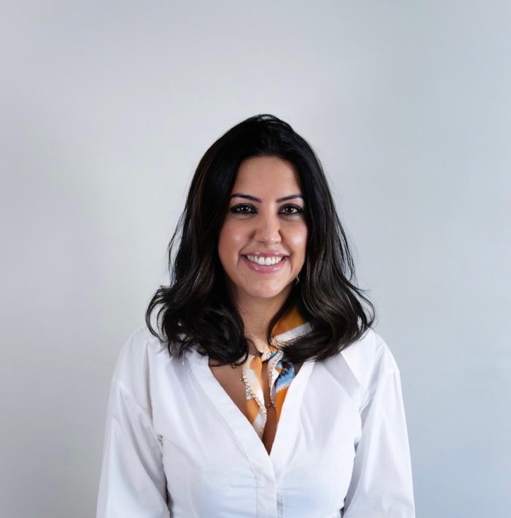 Dr Samira Neshat